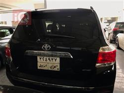 تۆیۆتا هایلاندەر